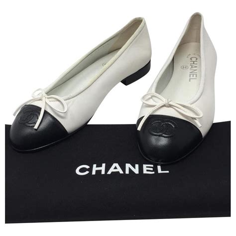 chanel flats black and white|chanel ballet flats size 42.